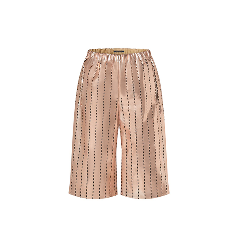 Perforated Metallic Bermuda shorts