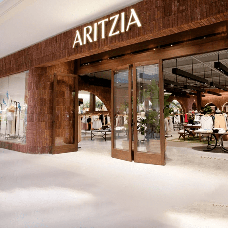 Aritzia store at Aventura Mall