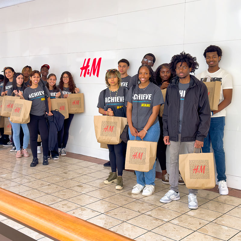 Aventura Mall and Achieve Miami Join Forces to Empower High School Students