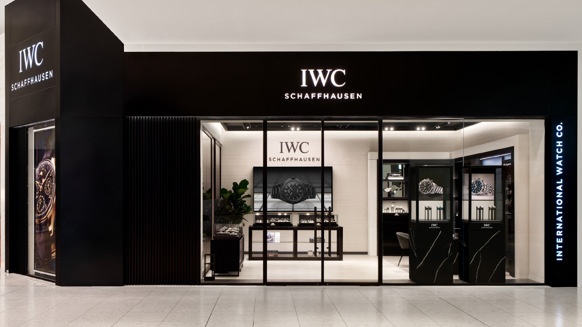 IWC store at Aventura Mall