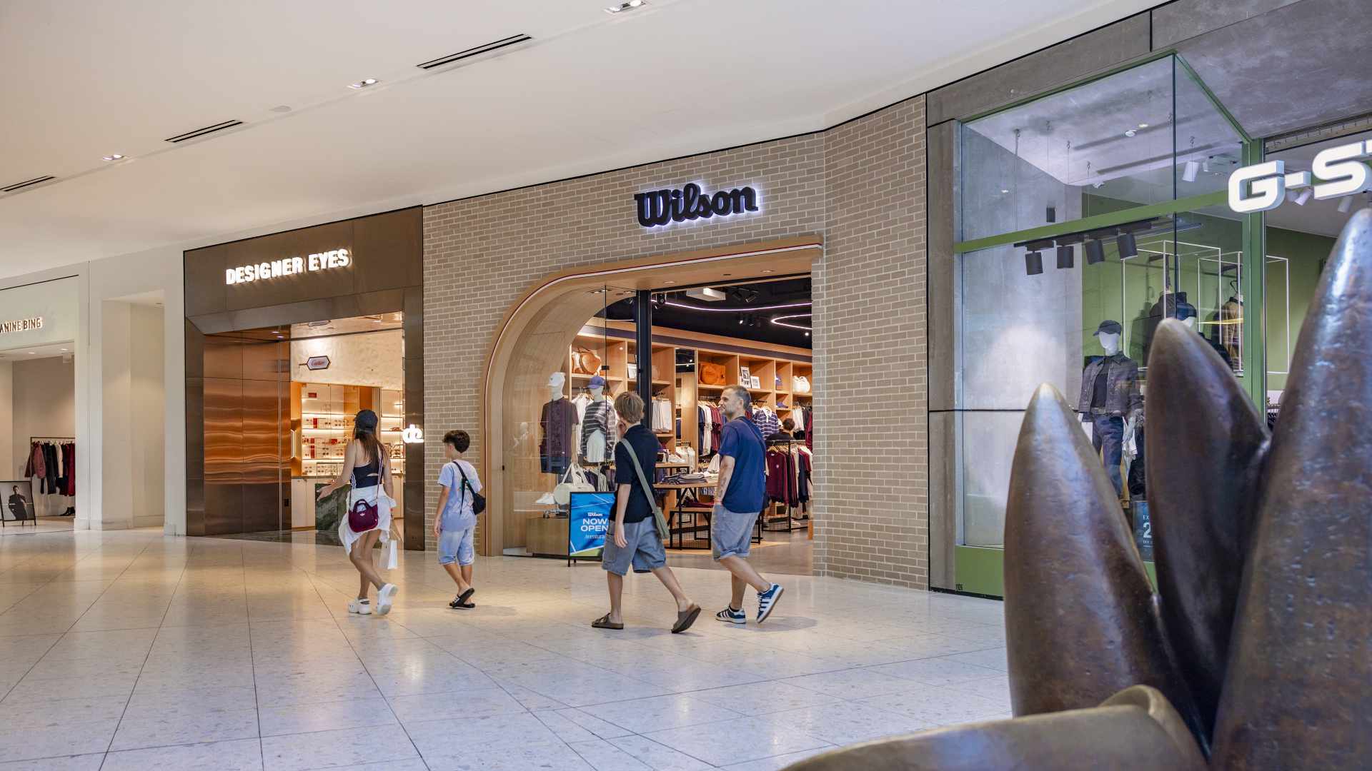Wilson aventura mall