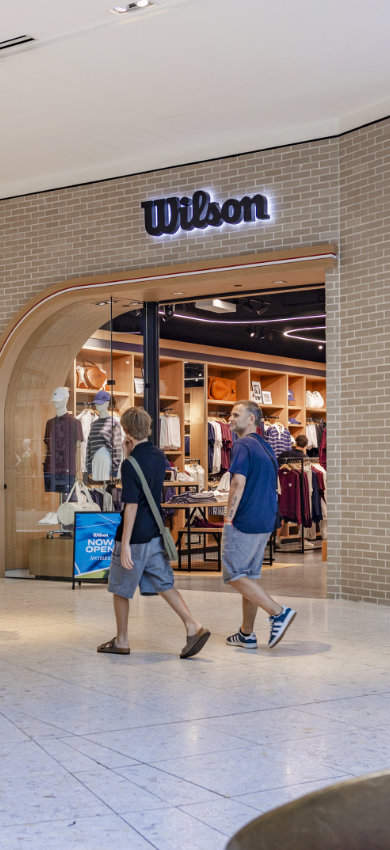 Wilson aventura mall